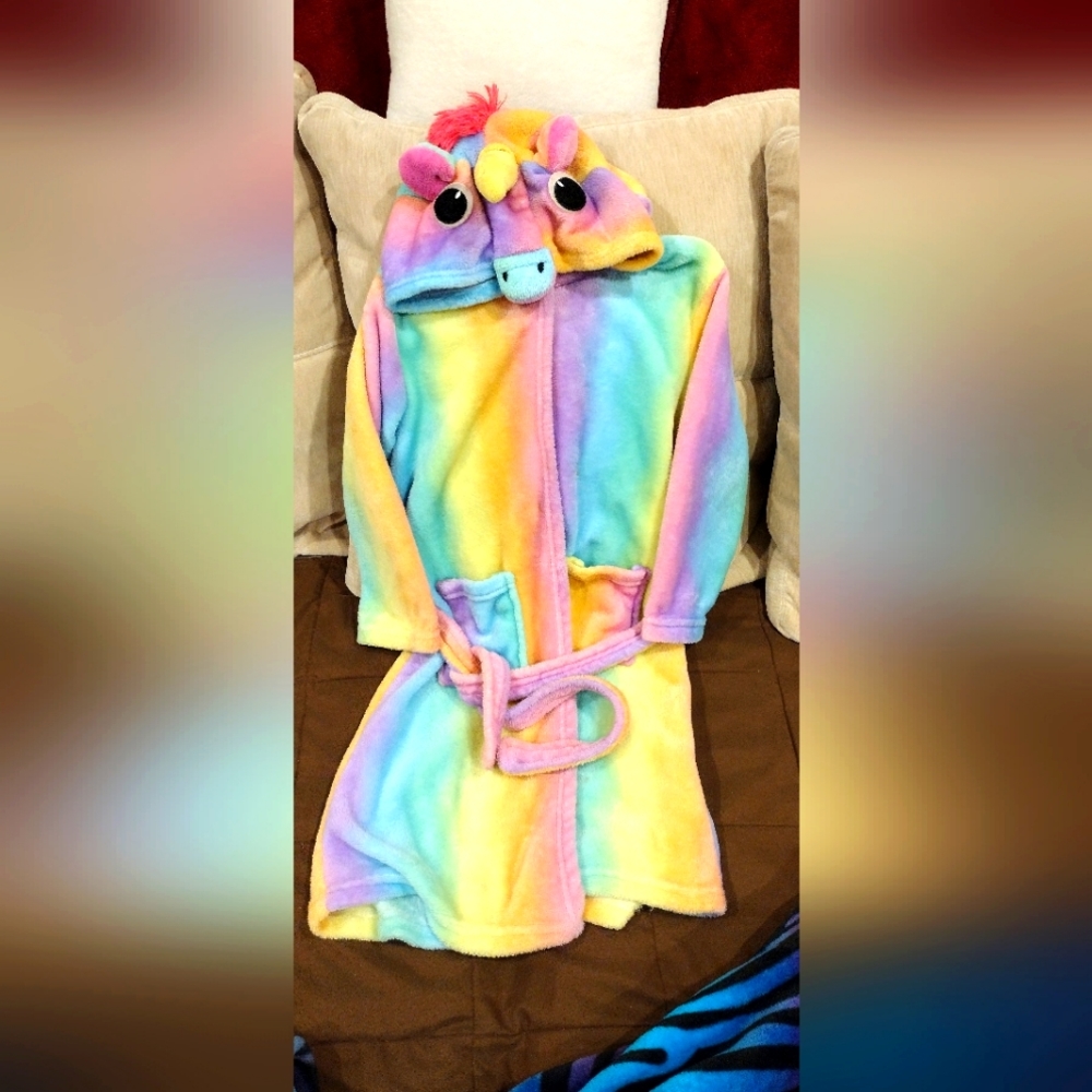 Girls multi -colored unicorn robe